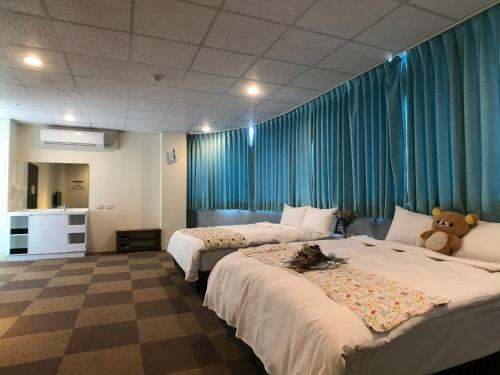 Chang Ti Metropolis Commercial Hotel