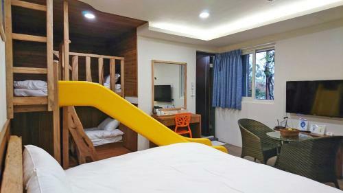 Bed & Breakfast Chingjing Abin Minshuku