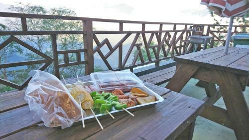 Bed & Breakfast Chingjing Abin Minshuku