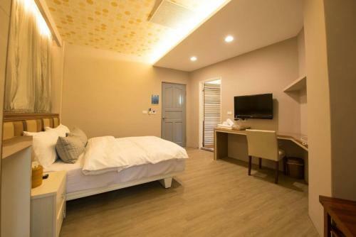 Green Island Bay Resort
