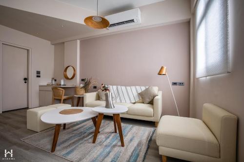 Coming Home Apartment ??????