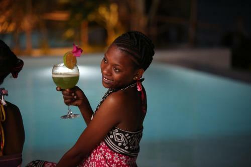Hotel Joya' Beach Suites & Villa