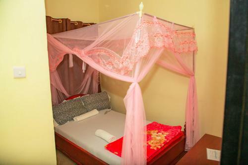Kilimanjaro White House Hotel