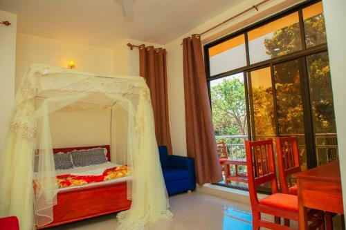 Kilimanjaro White House Hotel