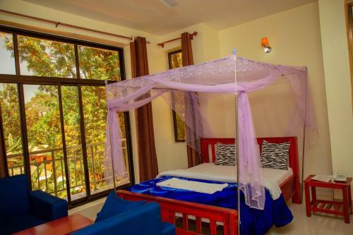 Kilimanjaro White House Hotel