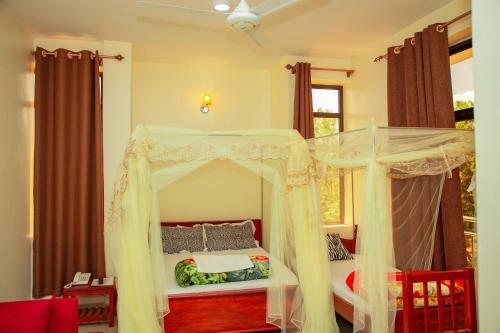 Kilimanjaro White House Hotel