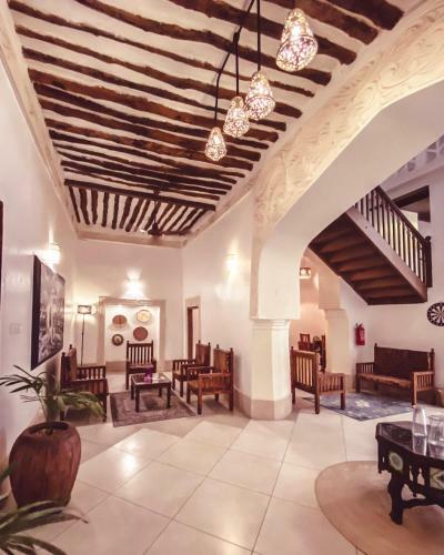 Bed & Breakfast Smiles Stone Town Hotel