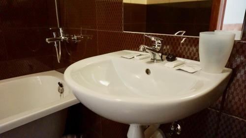 Zhuliany City Hotel