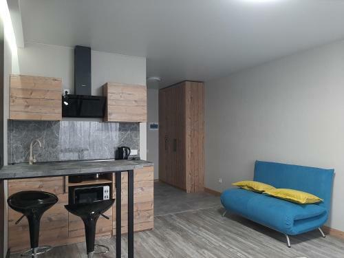 Solo Apartment Kamenskaya