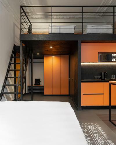 Globe Runner Hotel & Hostel Kyiv City Center