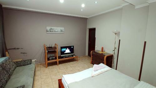 Apartamento Three Bedroom. 54 Khreshchatyk St. Centre Of Kiev