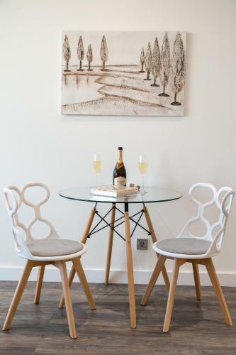 Victory Luxury Apartment Center