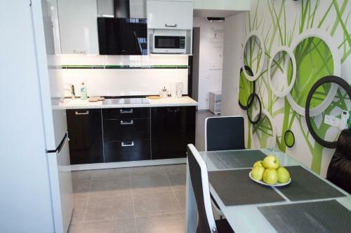 The Best Apartment In Kiev Black & White