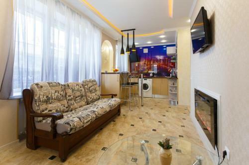 Apartment Near Railway Station