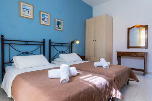 Hostal Sardis Rooms