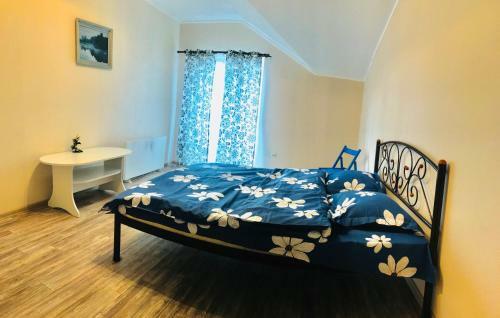 Hostal Komnata V Gostevom Dome Na Metro Osokorki