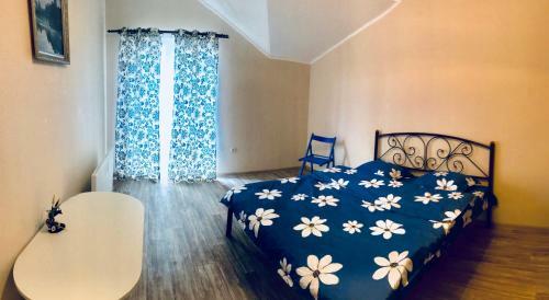 Hostal Komnata V Gostevom Dome Na Metro Osokorki
