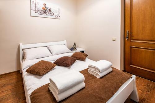 Avangard Sholom Aleichema Apartment