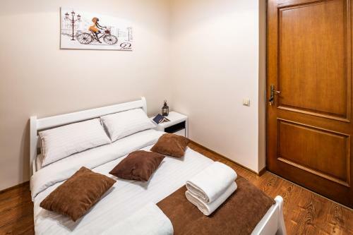 Avangard Sholom Aleichema Apartment