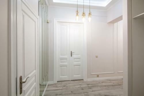 Avangard Deluxe Art Apartment