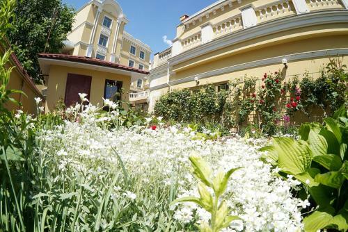 Grand Otrada Hotel Resort & Spa