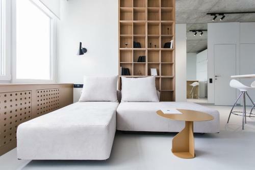 Sea & Sky Apartments