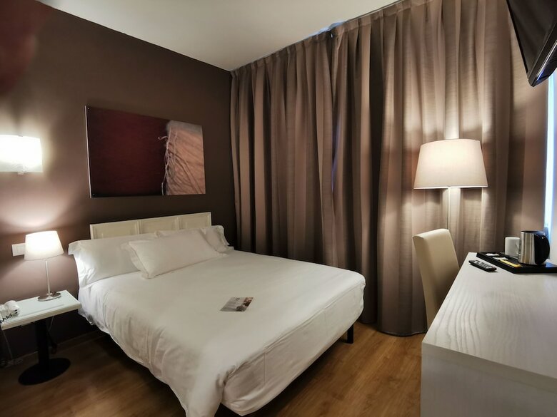 Hotel President