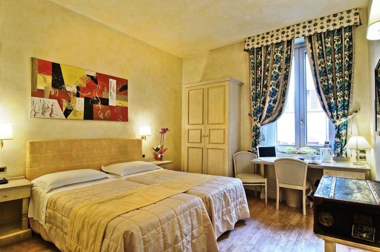 Hotel Alba Palace
