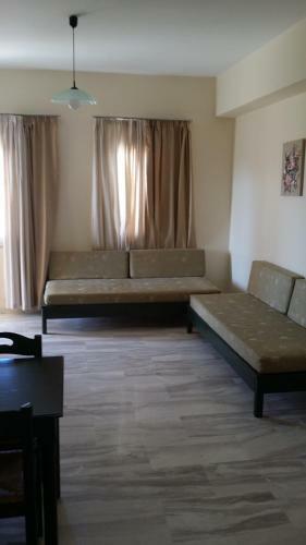 Aparthotel Mythos Beach Hotel Apartments