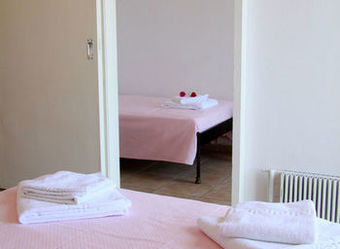 Artemon Hotel