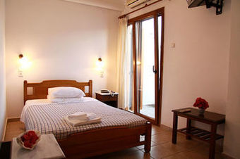 Artemon Hotel