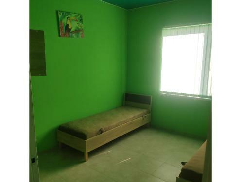 Hostal ??????-????? "summer House"