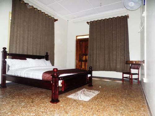Hostal Afro Smile Hotel And Guest House