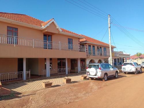Strikers Hotel