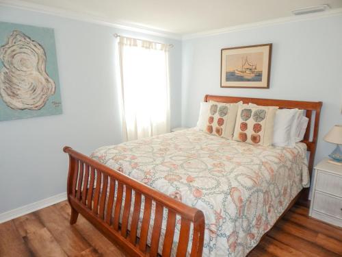 004 Shipp's Inn Home