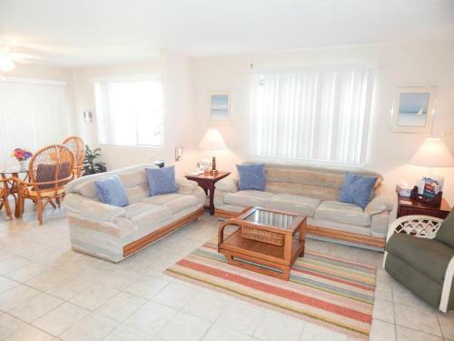 Apartamento 009 Surf Club B4 Condo
