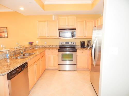 Apartamento 620 Holiday Isle 620 Condo