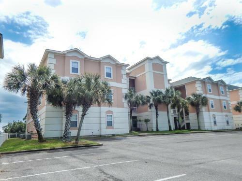 077 Beach Club 301 - B Home