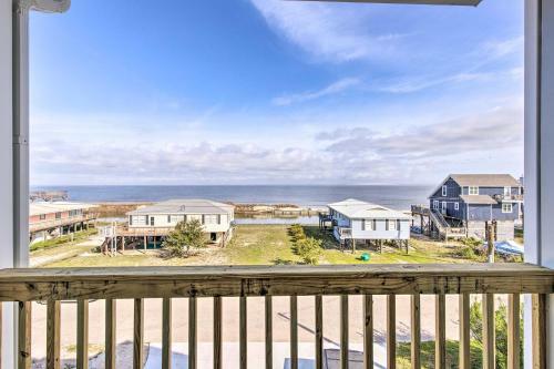 Luxe Spacious Stilted Home With Kayaks Walk To Beach