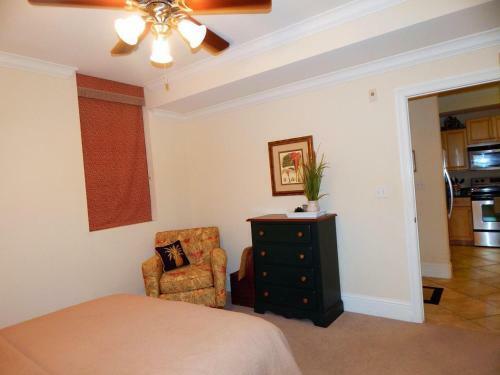 Apartamento 719 Holiday Isle 719 Condo