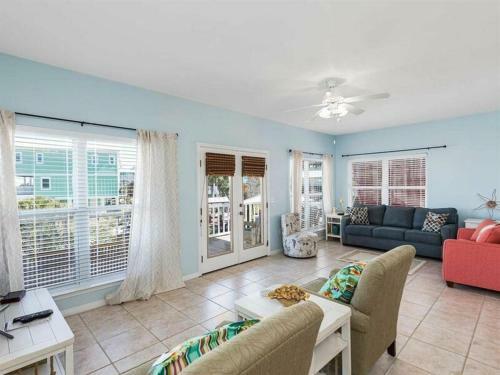 Summer Breeze West By Meyer Vacation Rentals