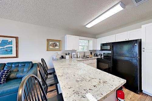 Apartamento New Listing! Blue Heron East On Lagoon Duplex