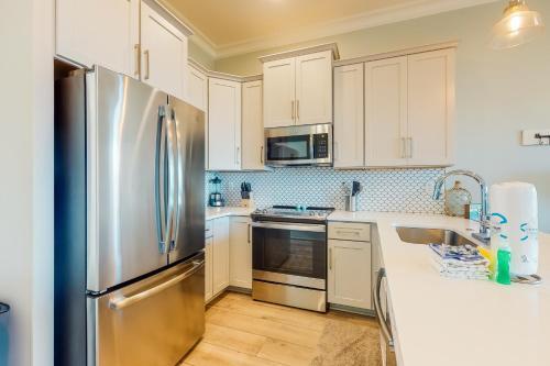 West Side Cottage #q - Coastal Casa