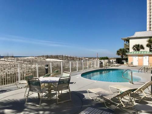 Tropic Isle By Gulf Shores Rentals