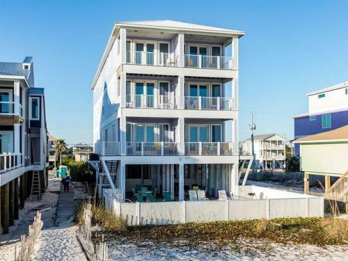 Sea Monster East By Meyer Vacation Rentals