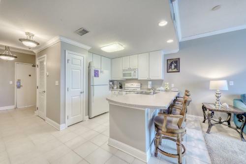 Lighthouse Condominiums III