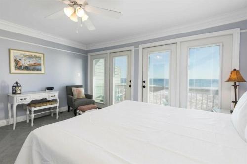 Aqua 99 By Meyer Vacation Rentals