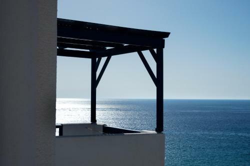 Aparthotel B & N Melas Studios