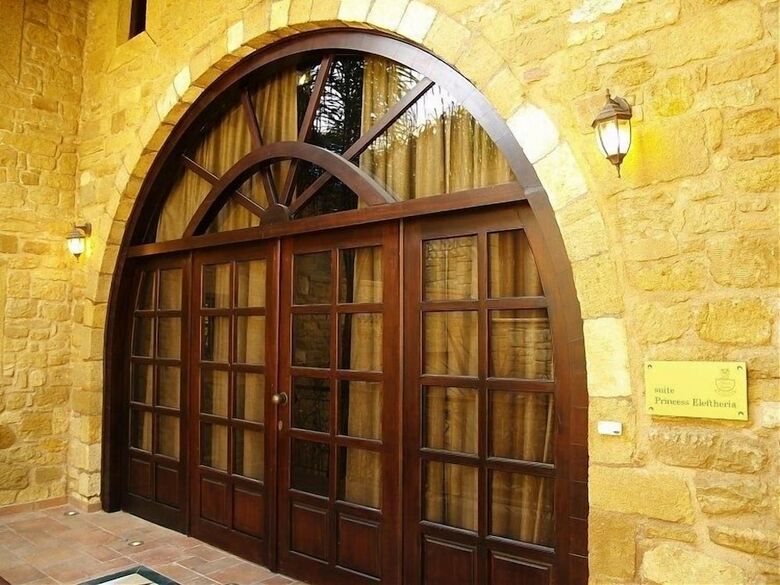 Palazzo Loupassi Boutique Villas