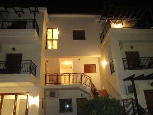 Kandania Apartments